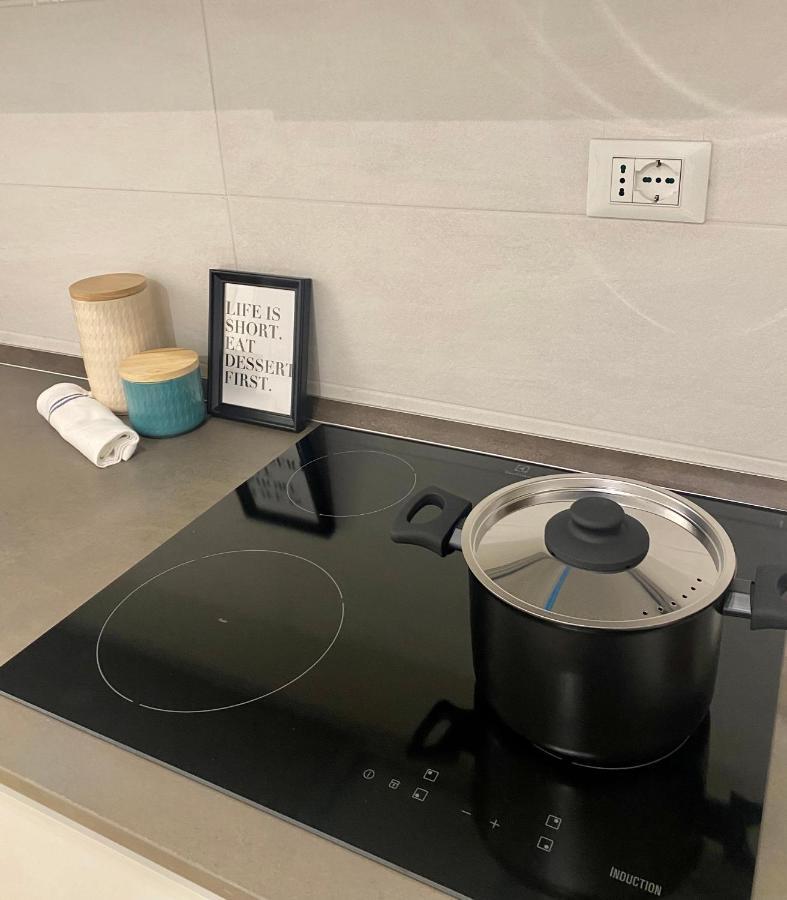 Suite Stresa Milano Centrale 3PAX WIFI Esterno foto