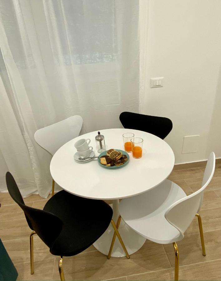 Suite Stresa Milano Centrale 3PAX WIFI Esterno foto